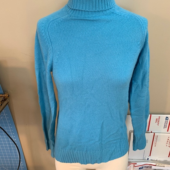 J. Crew Sweaters - 100% Cashmere J Crew Turtleneck Sweater